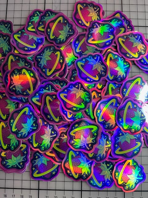 Ein haufen glänzender Erdbeersticker